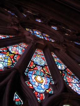 A new way to look at a rose window