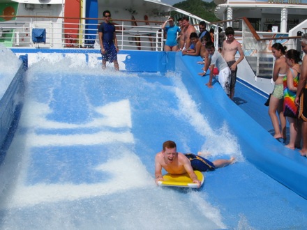 Another hot boy on the Flowrider