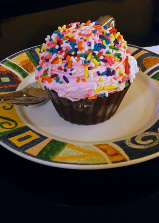 cake batter ice-cream cupcake