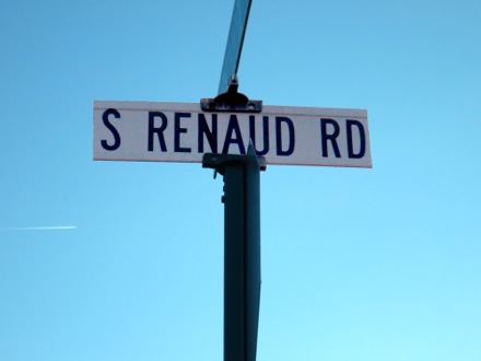 S. Renaud Rd sign