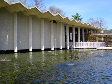 National Arboretum visitor center